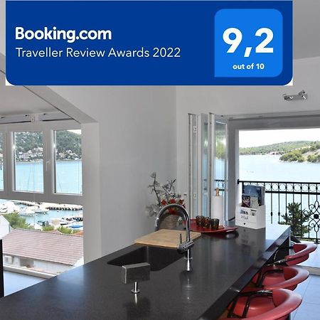 Villa Pina Appartment Chantos Тисно Екстериор снимка